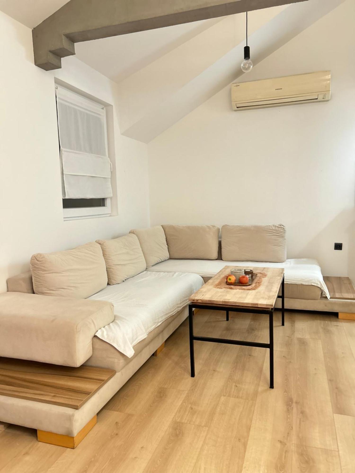 Appartement Nest Zen Garden à Novi Sad Extérieur photo